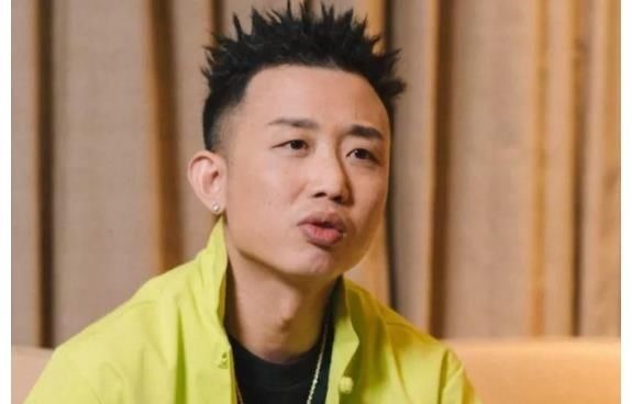 《披荆哥哥》二公名单曝光，欧阳靖下台，实力比不上话题炒作