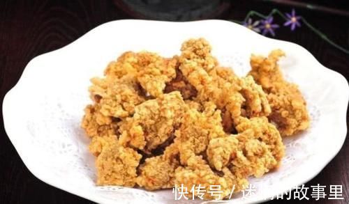 淀粉|炸酥肉时，记得加最后一步，这样酥肉又酥又脆，吃起来不油腻