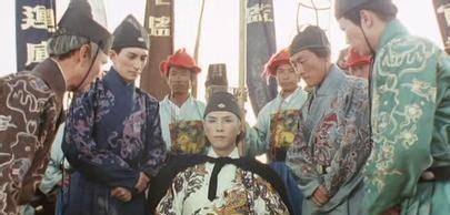 秉笔太监|大臣上奏希望皇帝能上朝,魏忠贤一转述,皇帝便仗责他八十