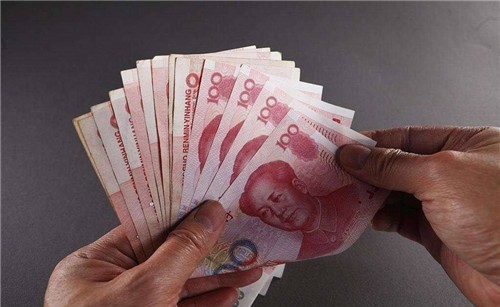 平时|曾国藩:平时没事得多向别人借钱!细细揣摩后,才知其中的大智慧