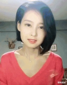 |搞笑GIF趣图公司新来的女同事,一看就是背影杀手!