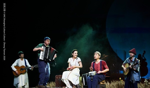 音乐|剧评|《流浪之歌·河乐队》童话里的老友记