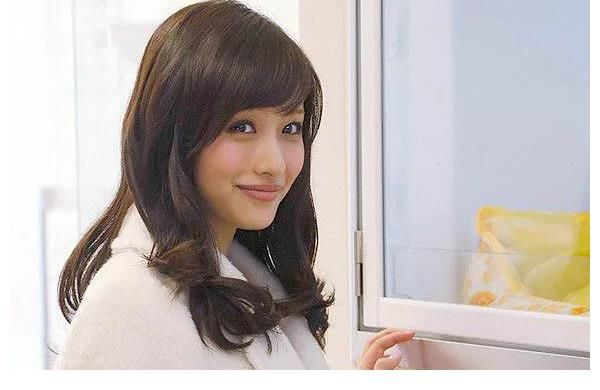 石原里美，演員、主持人