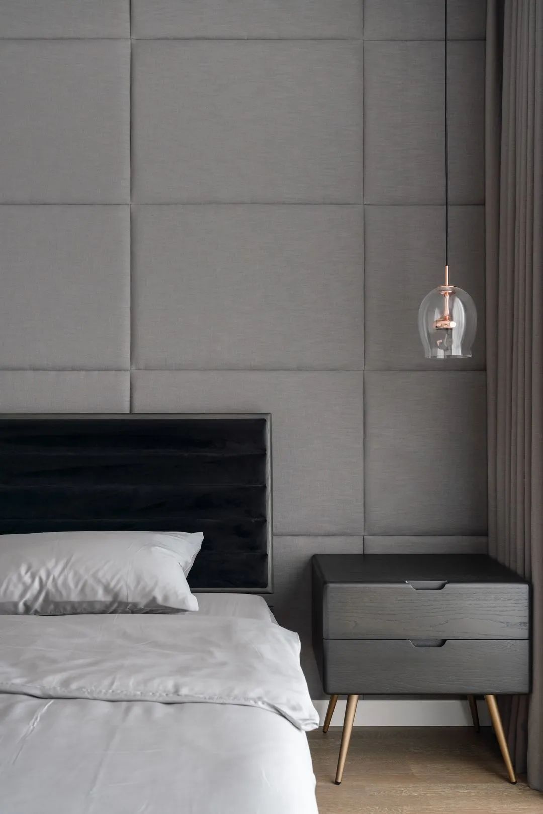 装饰画|130㎡现代极简，朴素的空间设计，也让生活简约温馨舒适