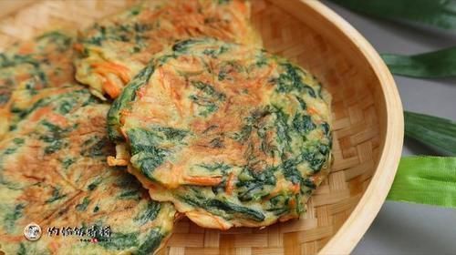 芹菜梗|天冷了,这蔬菜该多吃,浑身是宝,叶子不少人当垃圾扔了,太可惜