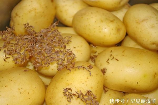 中年女人想长寿，一定排毒，常吃3物，排出毒素，美白肌肤