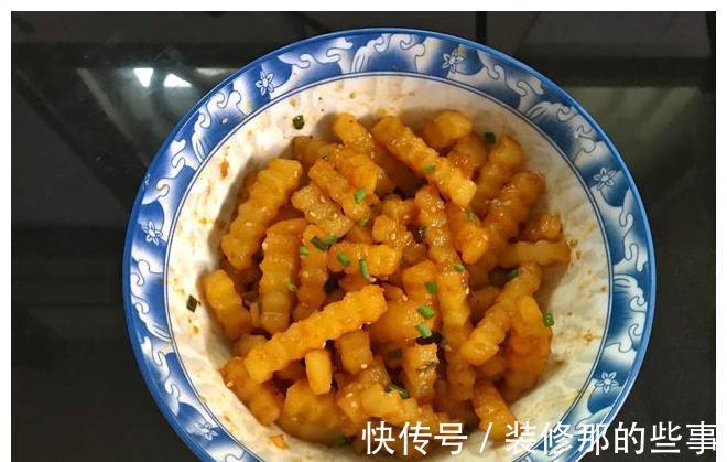 辣椒酱|土豆不煎不炸，加料一拌，香辣开胃，解馋又顶饱，夏天吃太过瘾了