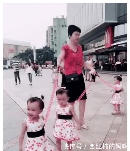 三胞胎|3胞胎孙女带奶奶逛街,画面让人笑喷,网友:赢得超高回头率!