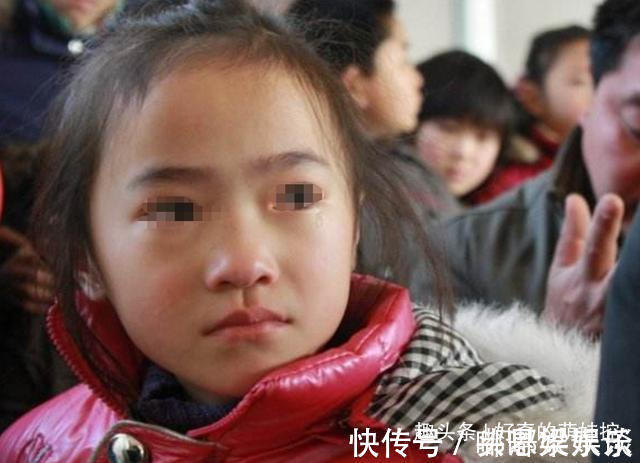 膨胀式|“妈妈,咱家有钱吗”3位妈妈不同的回答,造就孩子不同的成就