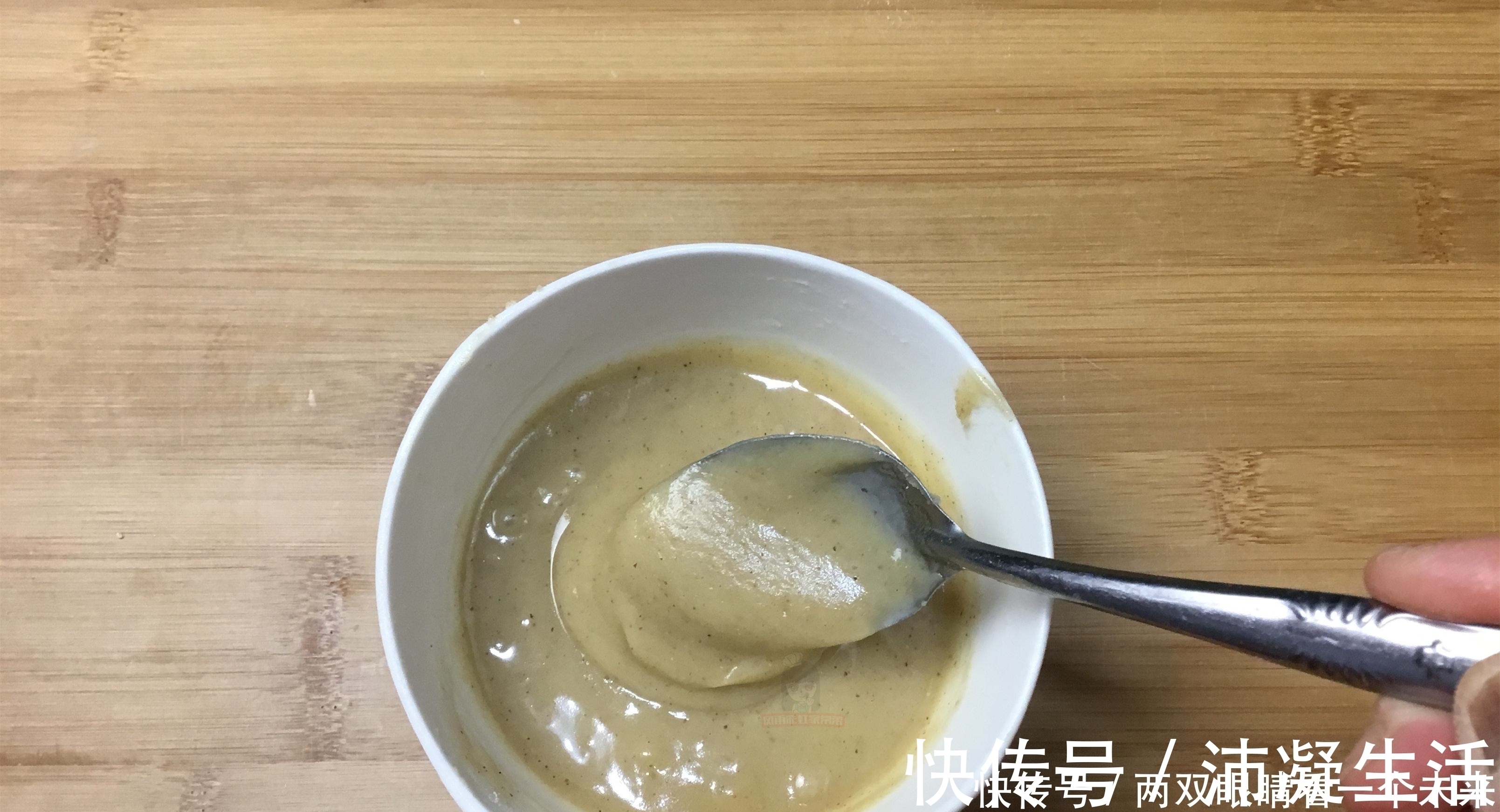 想吃千层烤饼一定收藏，教你简单做法，酥脆又起层，全家人都爱吃