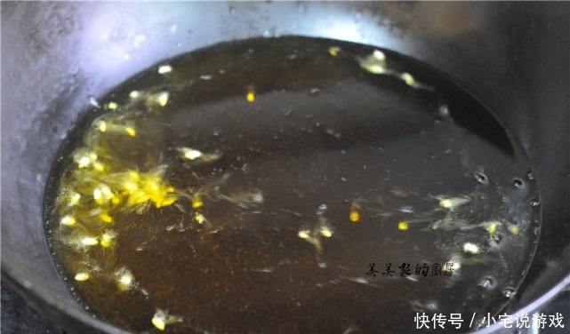 大米丢进锅里,个个爆开花,简单3步,轻松做成米花糖,超健康!