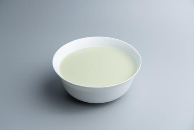 氨基酸|女人到40岁后，2种水果可劲儿吃，平稳过更年期，帮助保持容颜