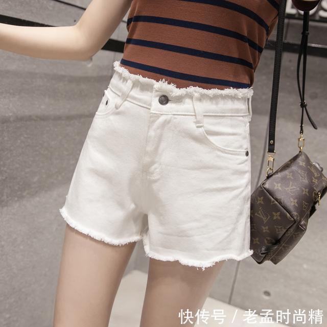 百搭 显高显瘦NO.1的牛仔短裤,让你随时穿出新意与时髦