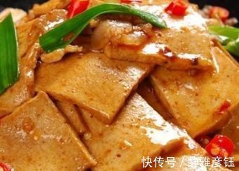 千页豆腐|给作业繁多的孩子做的营养菜,香喷喷滑溜溜,孩子一勺一勺吃不停