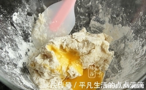 芝麻|这早餐我家隔三差五就吃,不用烤箱,不用1滴水,比包子馒头好吃