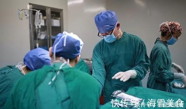 尴尬|产妇备皮遇到男医生连忙说不,一旁的护士笑了:没见过这么害臊的