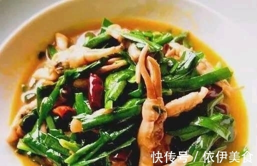 两荤两素的家常菜做法,一学就会的,食材还很简单,快学习吧