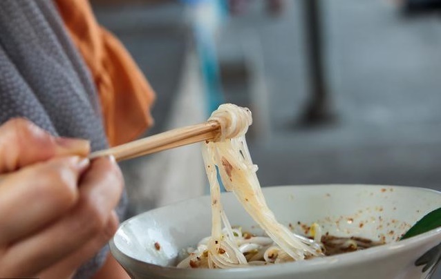 面食|糖尿病人不能吃面食医生辟谣注意这4点，能血糖平稳健康无忧