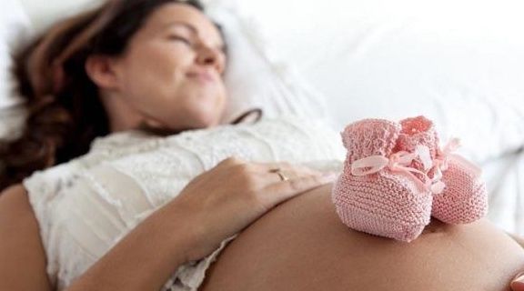 孕期|孕期想睡个好觉就成了上辈子事情，孕妈怎么入睡就那么难呢？