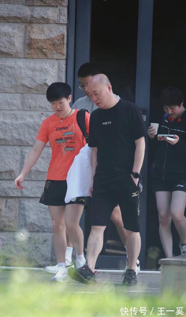 孙颖莎|官宣!国乒冠军名将孙颖莎主管教练正式揭晓,朱雨玲恩师走马上任
