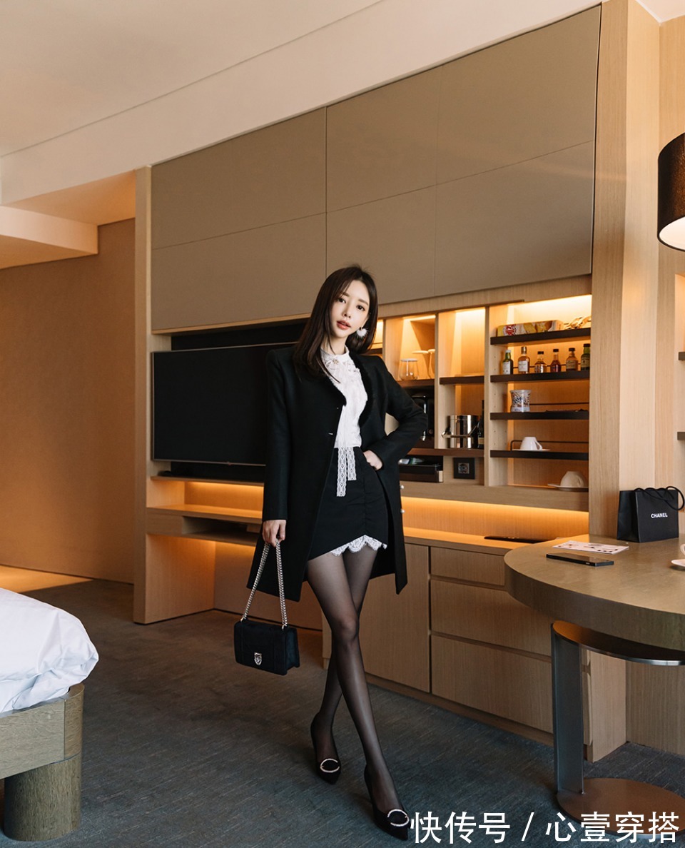 女神|女神孙允珠高清时尚搭配:樱落红寒冬幽露绫波层叠裙