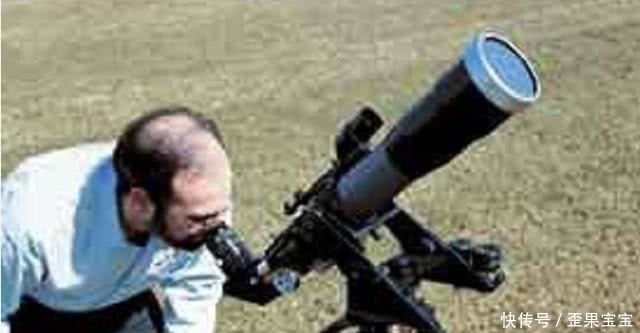 太阳光那么强,用天文望远镜看会发生什么?老外冒险亲身试验!