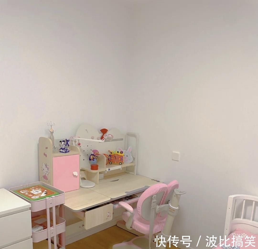 台面|90后夫妻的“穷装”新家,引起强烈舒适,越简单,越幸福