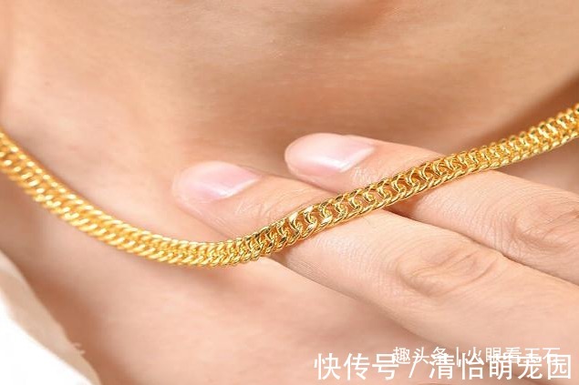 项链 购买黄金项链时,到底是选择粗项链还是细项链?