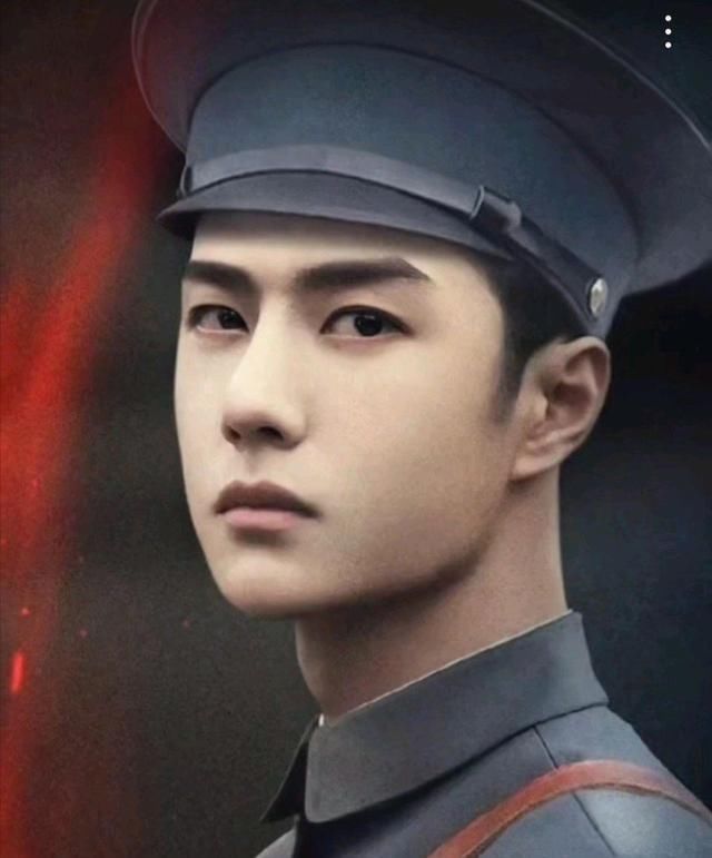 肖戰(zhàn)登|王一博的“引力定律”，亮相造型成亮點(diǎn)，粉絲看到鞋子：好眼熟！