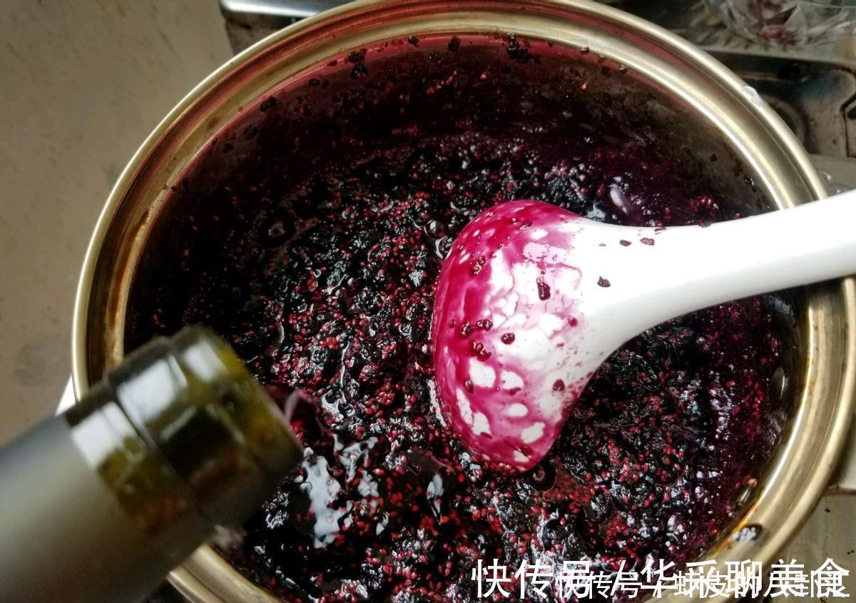 果酱|“白发多”常吃这个果,此时正当季,做成果酱每天喝一点,很管用