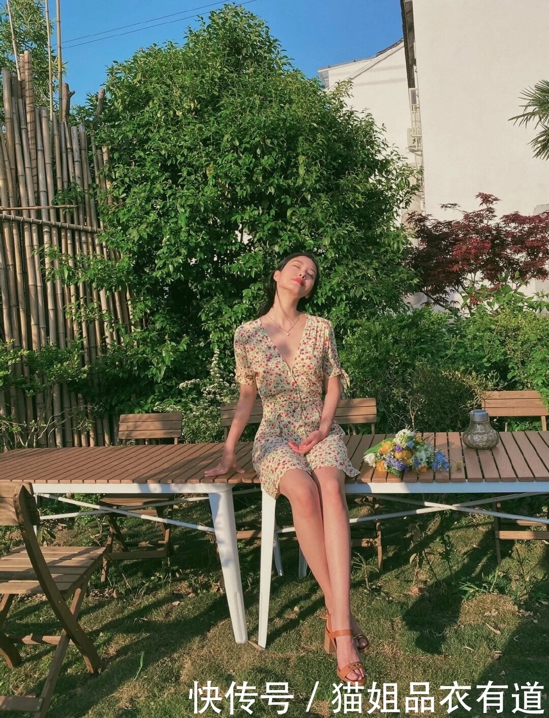 碎花裙美成仙|别人穿碎花裙美成仙,而你却穿出“土味”?多半是踩了这3个雷区