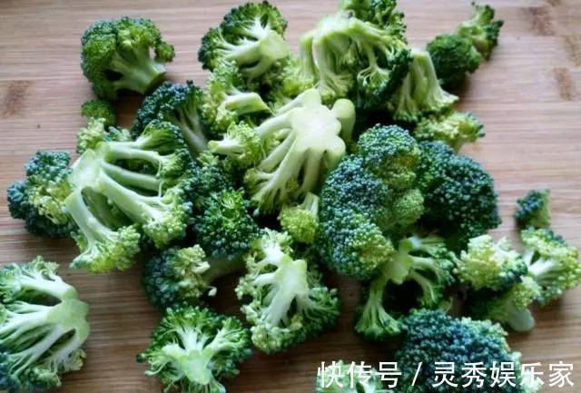 美味|百吃不腻的一道凉菜，解馋下饭，简单美味，招待客人都说好