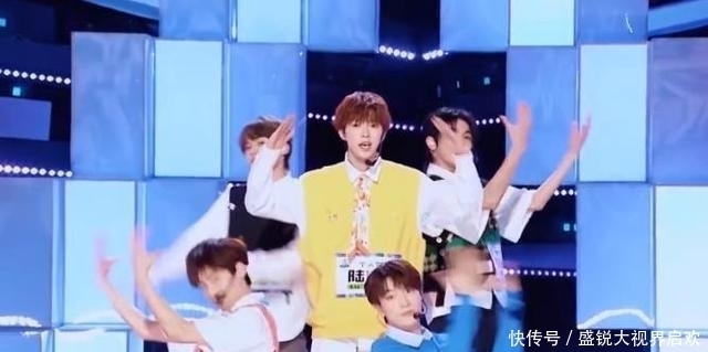 《创造营2021》翻车舞台接连不断,周深上演名场面,爆笑十足!