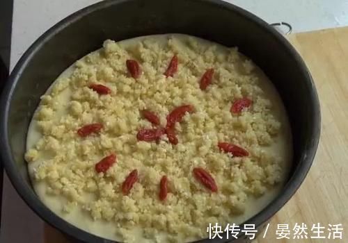 松软|这早餐，我隔三差五做给孩子吃，配方简单，香甜松软，比面包好吃