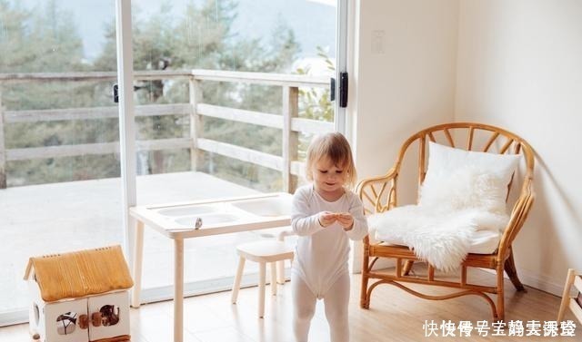 来自《纳兰词》的10个好名字,适合孩子,