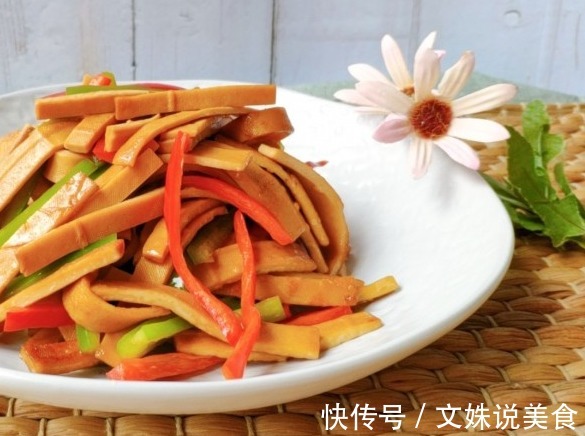 入秋后，把这5道家常菜端上桌，荤素搭配，营养全面，换季少生病