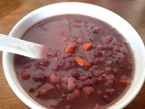 女人濕氣變重怎么辦？常吃幾種食物，有利于祛濕氣