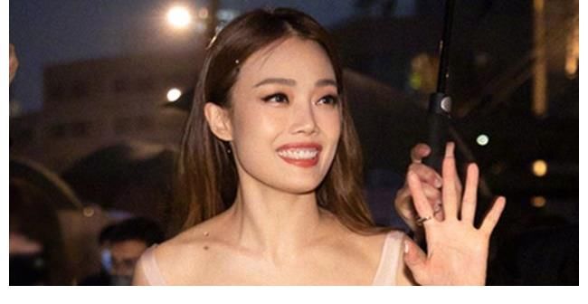 合体|成团即解散!《浪姐2》团综录制杳无音信,那英分身乏术合体无望