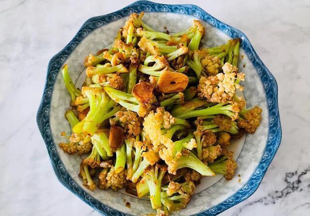 切块儿|天再热也坚持在家做饭，简单4个菜快速上桌，清爽下饭不油腻