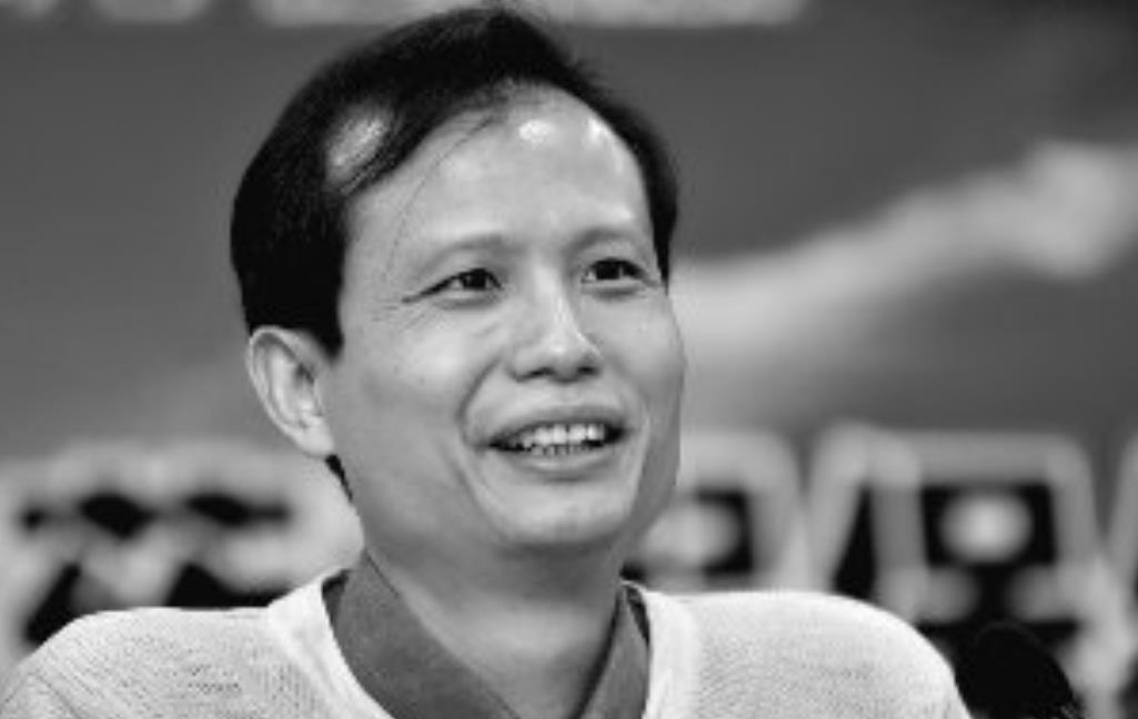 从全民群捧到群嘲，“公知”光环褪去，究竟经历了什么？