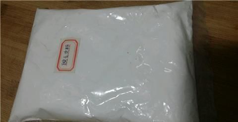 哈气|凉粉,又麻又辣吃得直流汗水,嘴直哈气