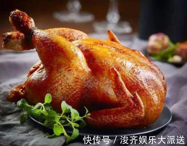 烤鸡不用去大商场买，在家自己做，香酥美味，全家人都爱吃