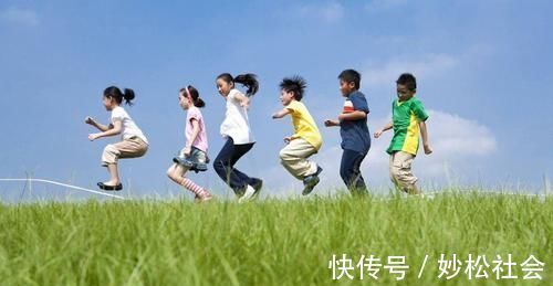 骨骼|骨骼闭合前,孩子身体会释放信号,抓住最后机会,身高还能窜一窜