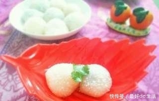 好吃|告诉您一个小技巧煮糯米糍,晶莹剔透不粘锅,好吃又方便