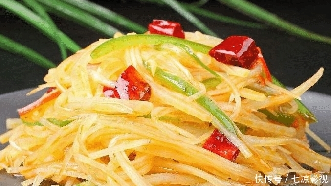 土豆丝|想要炒出来的土豆丝更好吃,一定要谨记这三点,根本不粘锅