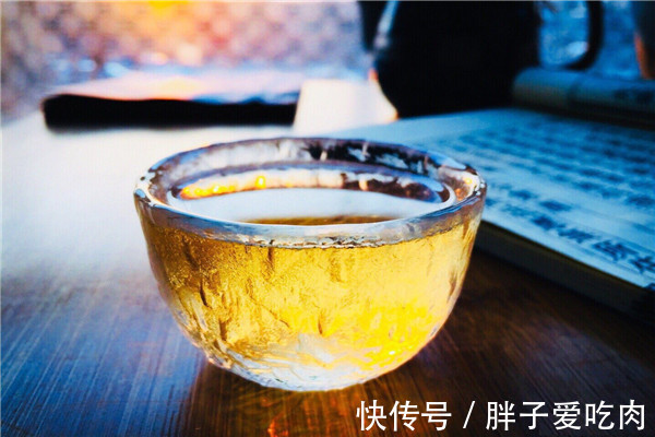 秋天|想要驱逐秋天的寒凉，就来一杯“它”吧！还能刮油减脂