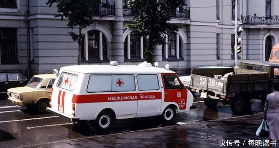 城市|伊尔库茨克1988:苏联西伯利亚最大工业城市的黄昏