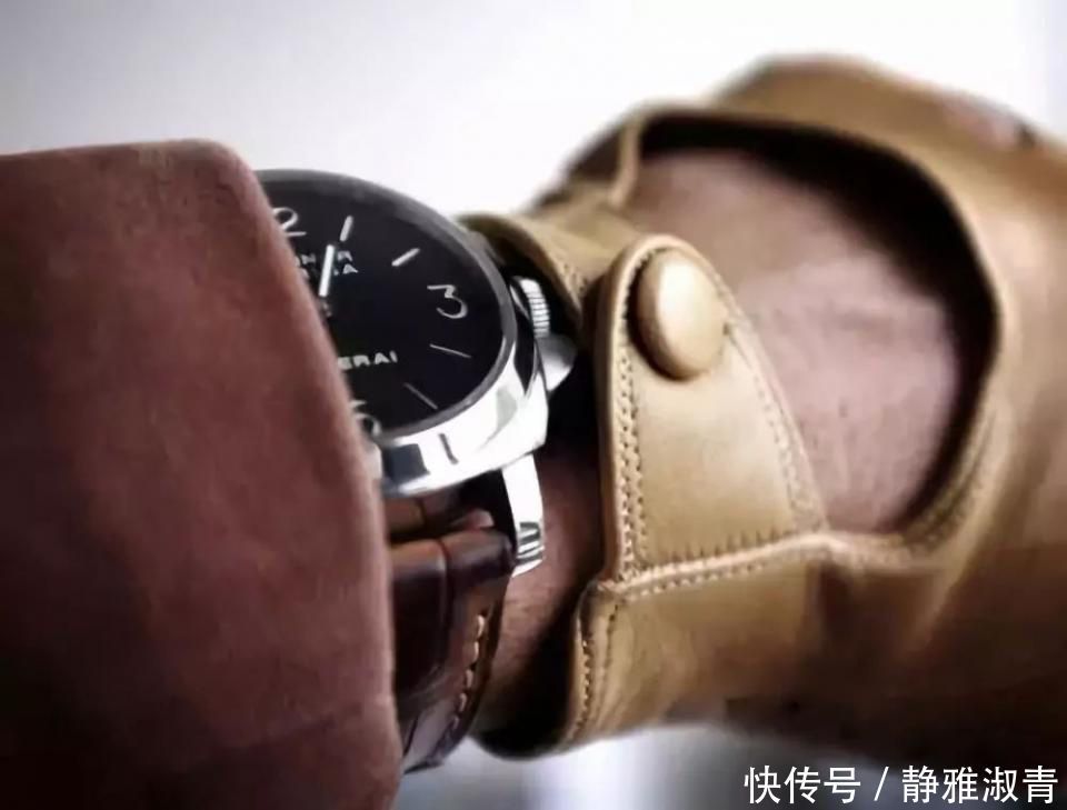 仪表不凡说表男士佩戴手表的搭配技巧，众所周知却都不了解的常识