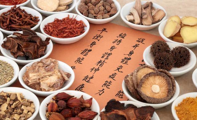 血糖|糖尿病人血糖13.4,停药半年5.7,控糖有窍门,建议做到这2点!