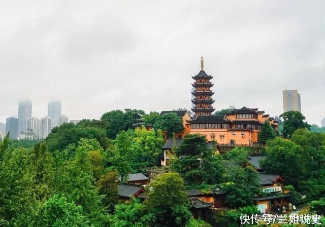 金刚经|为啥灵隐寺又叫云林寺皇帝把“灵”的“雨”字头就给写大了!